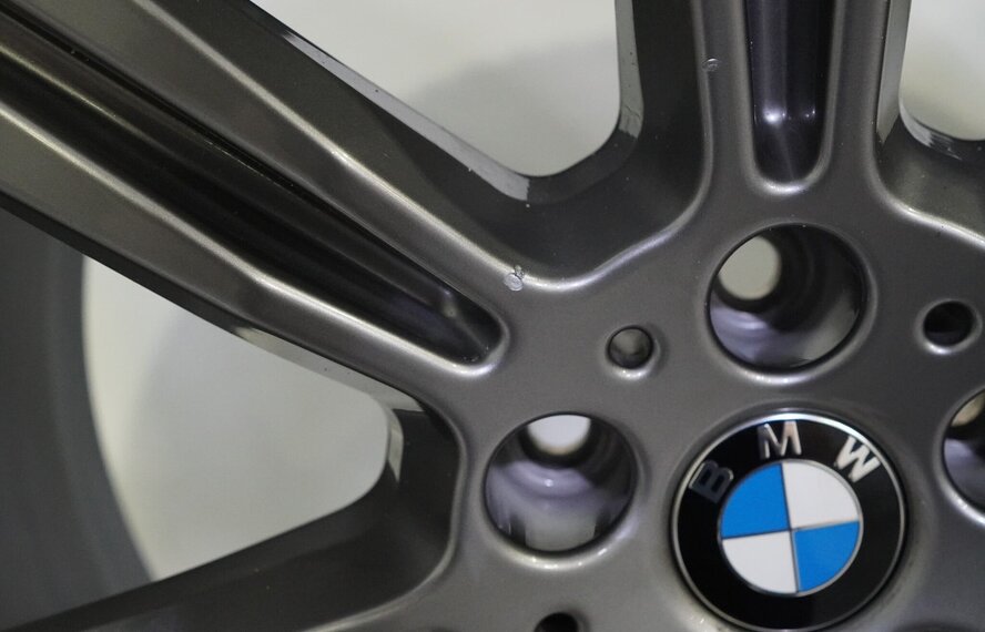 BMW BMW X5 G05 X6 G06 736 20 inch velgen Pirelli Runflat Winterbanden Origineel