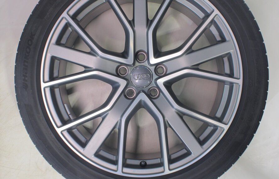 Audi Audi Q3 SQ3 F3B 20 inch velgen Hankook Zomerbanden Origineel