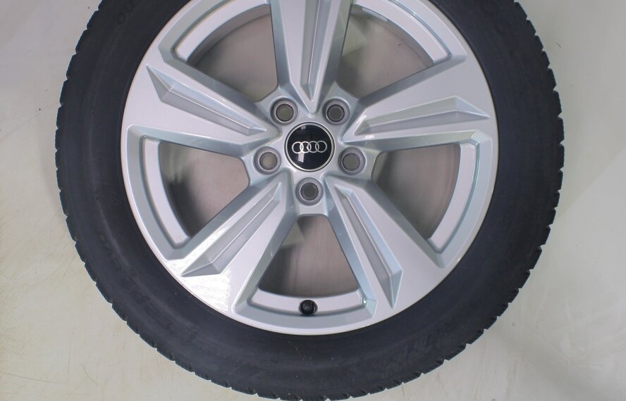 Audi Audi A3 S3 8Y 8V 17 inch velgen Hankook Winterbanden Origineel