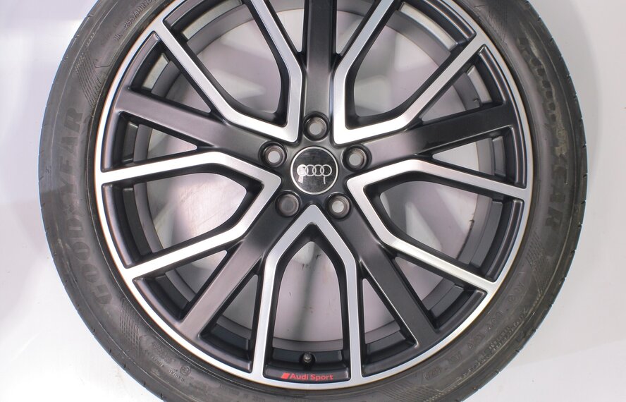 Audi A6 C8 vanaf 2018 20 inch velgen Goodyear Zomerbanden Origineel
