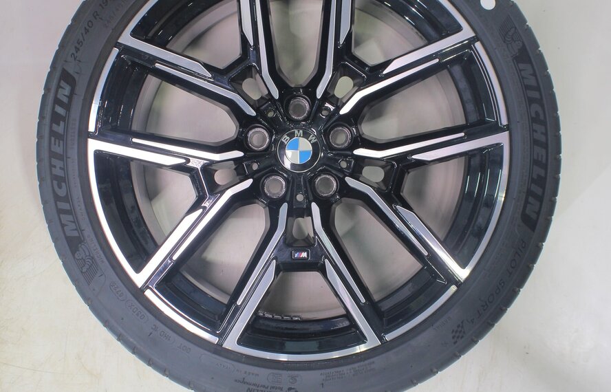 BMW BMW 4 serie i4 G26 859M 19 inch velgen Michelin Zomerbanden Origineel