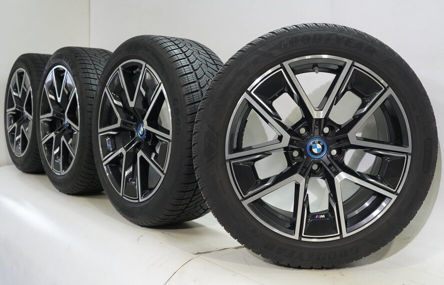 BMW BMW 4 serie i4 G26 858M 18 inch velgen Goodyear Winterbanden Origineel