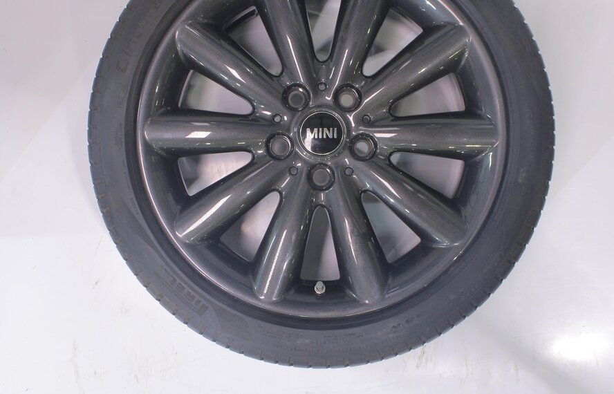 Mini Cooper / S / One / Cabrio F55 F56 F57 499 17 inch velgen Pirelli Zomerbanden Origineel