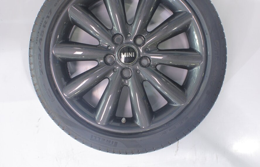 Mini Cooper / S / One / Cabrio F55 F56 F57 499 17 inch velgen Pirelli Zomerbanden Origineel