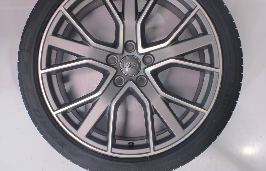 Audi Audi A4 S4 B9 8W 19 inch velgen Pirelli Zomerbanden Origineel