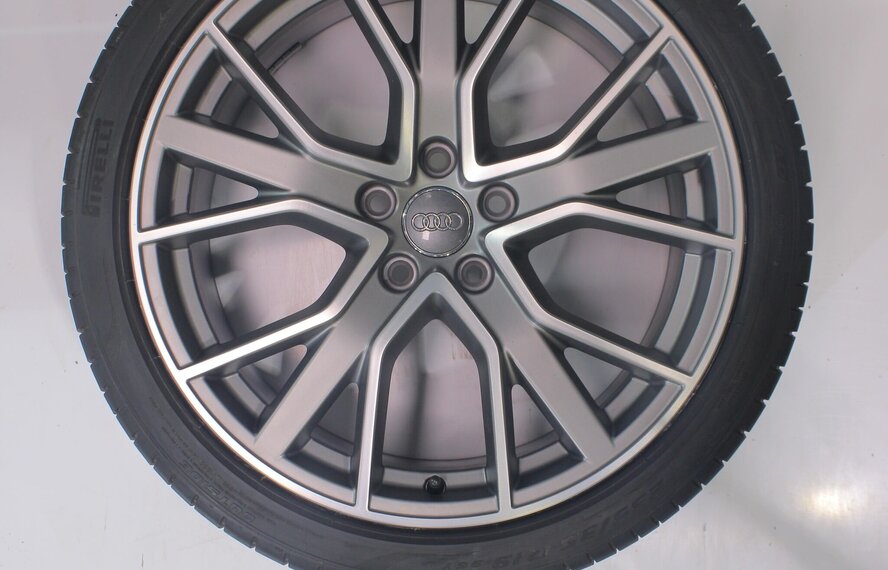 Audi Audi A4 S4 B9 8W 19 inch velgen Pirelli Zomerbanden Origineel
