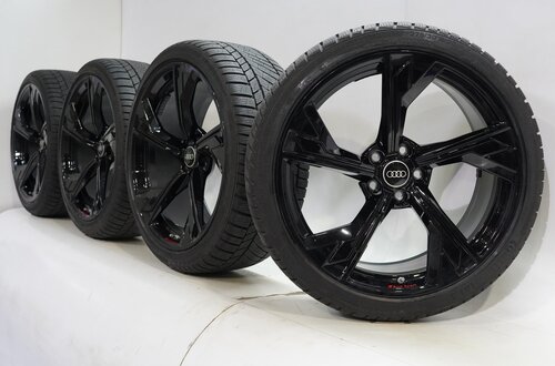 Audi Audi RS4 RS5 B9 20 inch velgen Continental Winterbanden Origineel