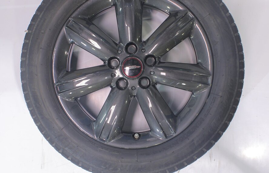 Mini Mini Countryman F60 539 17 inch velgen Bridgestone Winterbanden Origineel
