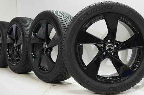 Audi Audi Q5 8MA 20 inch velgen Michelin Winterbanden Origineel
