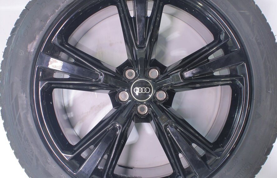 Audi Audi Q8 4M 21 inch velgen Hankook Winterbanden Nieuw Origineel