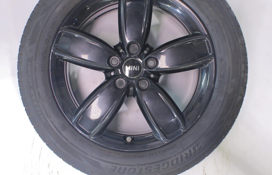 Mini Mini Countryman F60 531 17 inch velgen Bridgestone Runflat Winterbanden Origineel