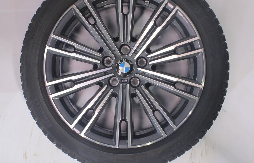 BMW BMW 2 serie 3 serie 4 serie G20 G21 G22 G42 790M 18 inch velgen Pirelli Runflat Winterbanden Origineel