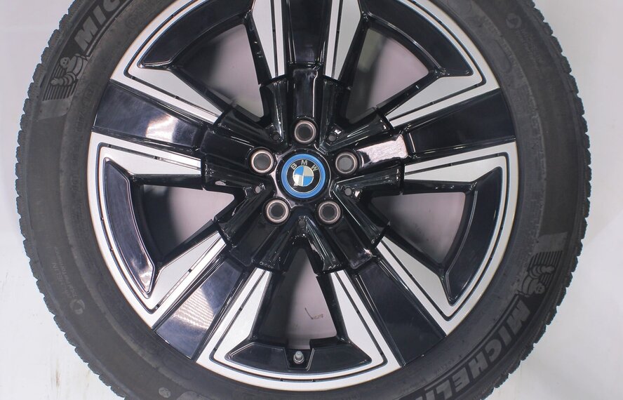 BMW BMW iX3 G08 842 19 inch velgen Michelin Runflat Winterbanden Origineel
