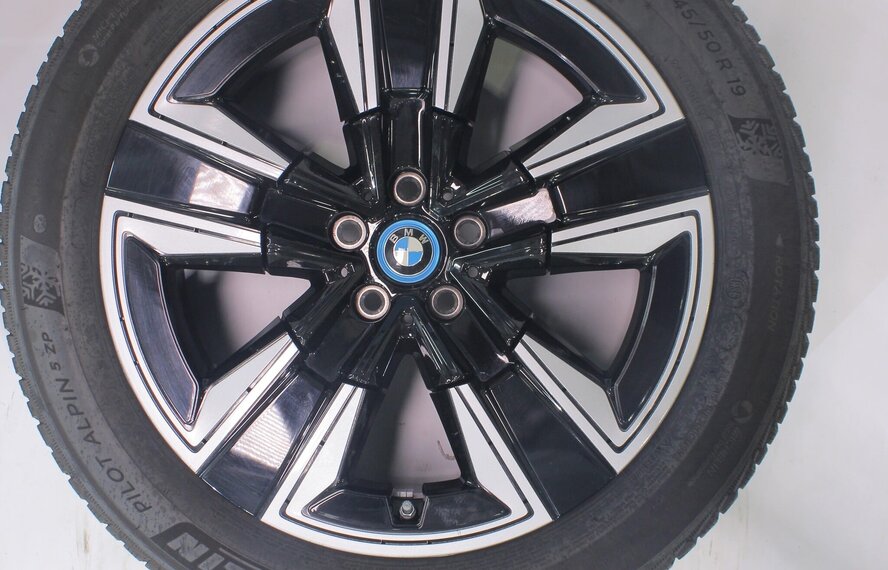 BMW BMW iX3 G08 842 19 inch velgen Michelin Runflat Winterbanden Origineel