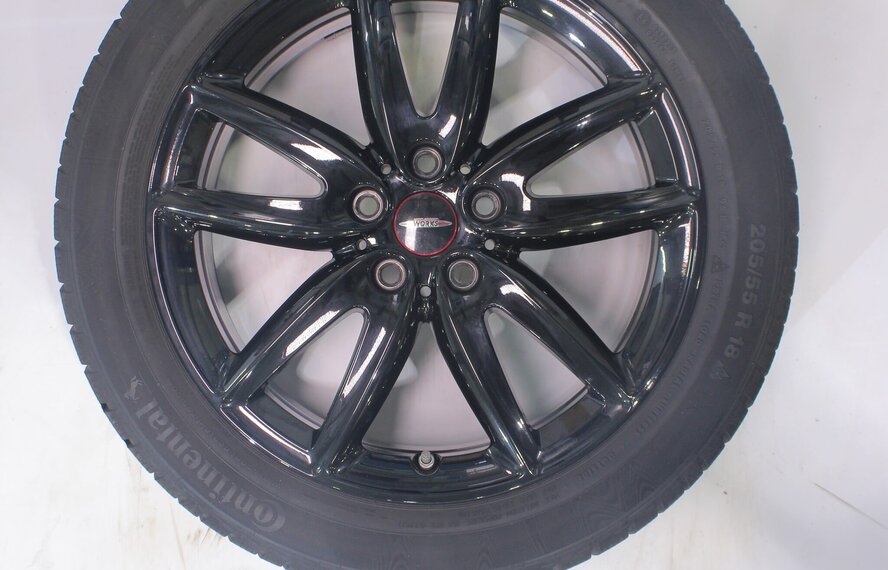 Mini Mini Countryman F60 JCW815 18 inch velgen Continental Winterbanden Origineel