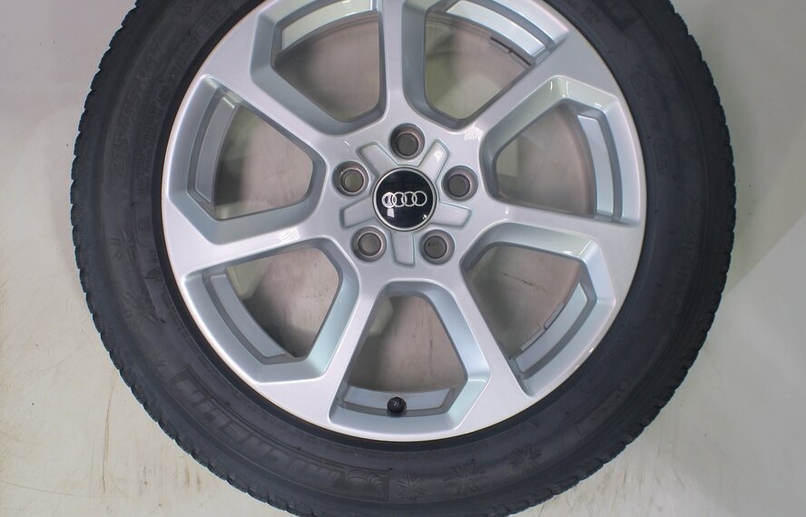 Audi Audi Q2 SQ2 81A 17 inch velgen Michelin Winterbanden Origineel