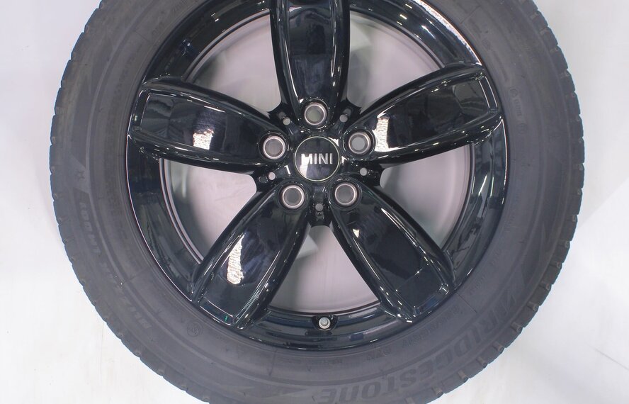 Mini Countryman F60 531 17 inch velgen Bridgestone Runflat Winterbanden Origineel