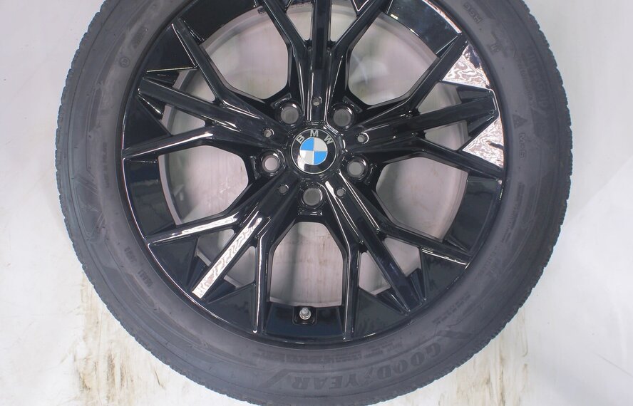 BMW BMW 1 serie 2 serie F70 F74 972 17 inch velgen Goodyear Winterbanden Origineel