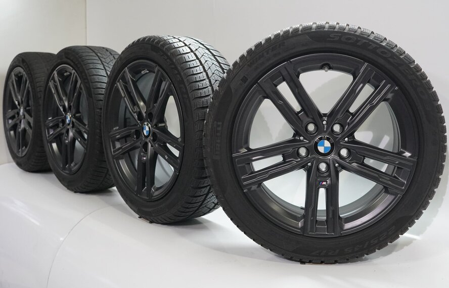 BMW BMW 1 2 serie F40 F44 2 serie Gran Coupe 550M 17 inch velgen Pirelli Runflat Winterbanden Origineel