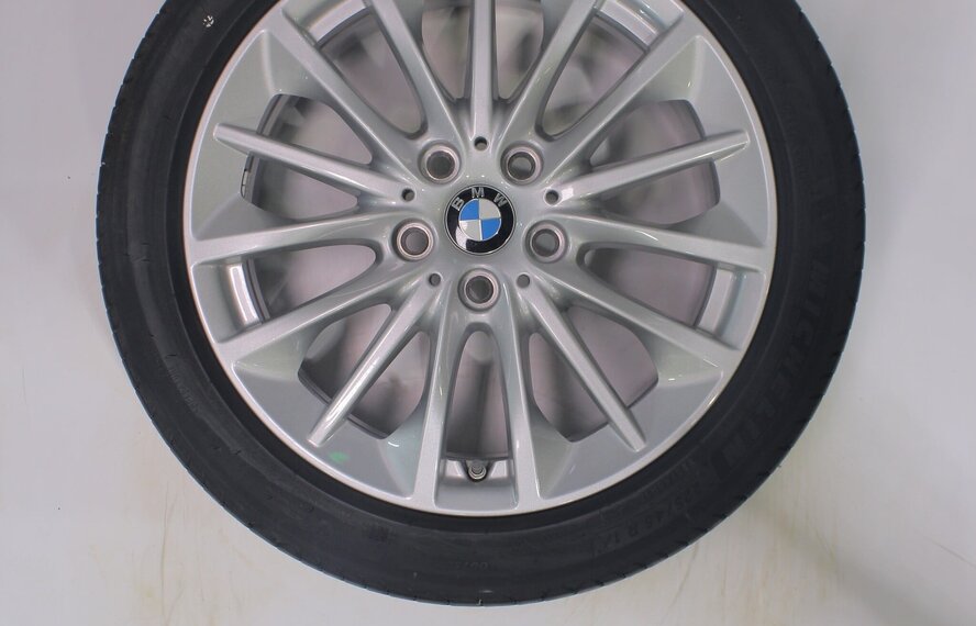 BMW BMW 1 2 serie F40 F44 2 serie Gran Coupe 546 17 inch velgen Michelin Zomerbanden Origineel