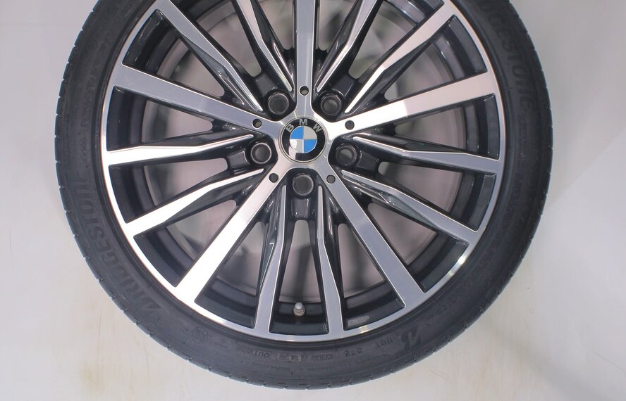 BMW BMW 1 2 serie F40 F44 2 serie Gran Coupe 488 18 inch velgen Bridgestone Runflat Zomerbanden Nieuw Origineel