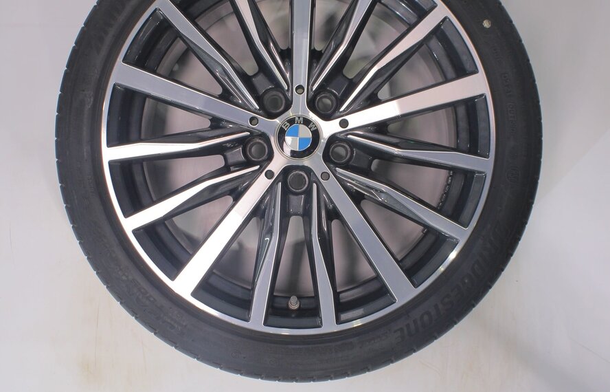 BMW BMW 1 2 serie F40 F44 2 serie Gran Coupe 488 18 inch velgen Bridgestone Runflat Zomerbanden Nieuw Origineel