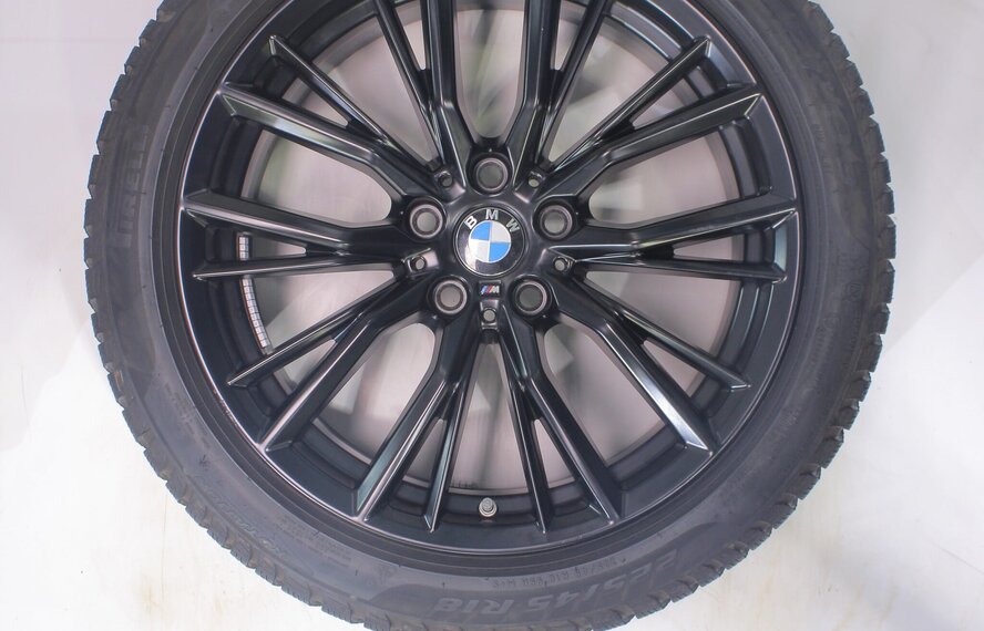 BMW BMW 2 serie 3 serie 4 serie G20 G21 G22 G42 796M 18 inch velgen Pirelli Runflat Winterbanden Origineel