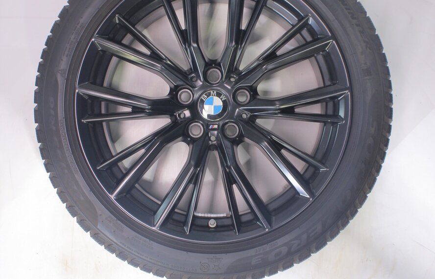 BMW BMW 2 serie 3 serie 4 serie G20 G21 G22 G42 796M 18 inch velgen Pirelli Runflat Winterbanden Origineel