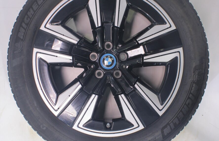BMW BMW iX3 G08 842 19 inch velgen Michelin Runflat Winterbanden Origineel