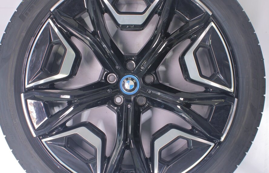 BMW BMW iX i20 1020 22 inch velgen Pirelli Zomerbanden Origineel