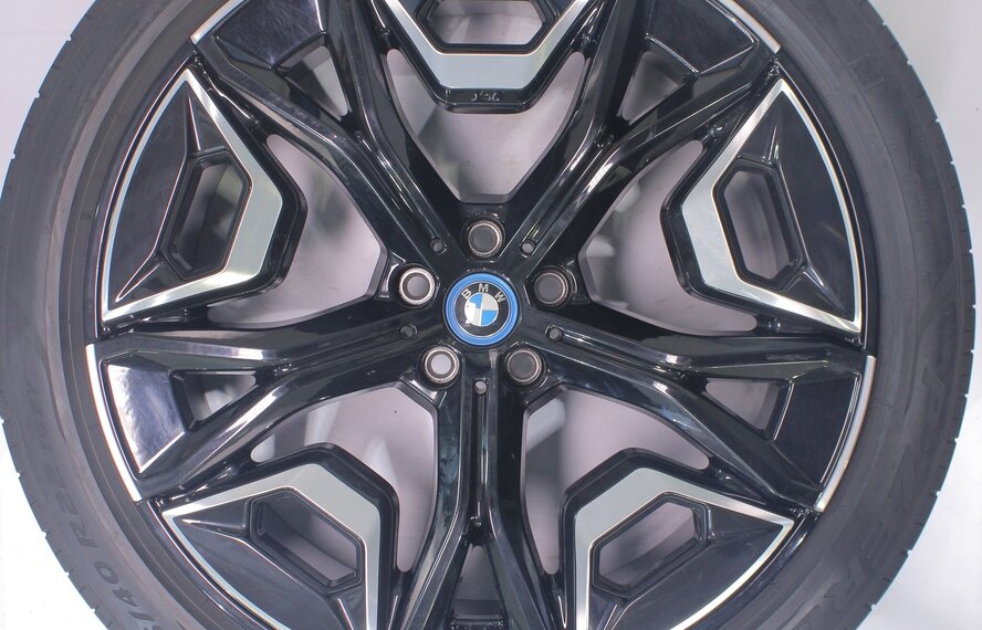 BMW BMW iX i20 1020 22 inch velgen Pirelli Zomerbanden Origineel