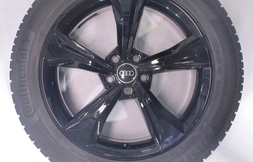 Audi Audi Q5 SQ5 80A 19 inch velgen Continental Winterbanden Origineel