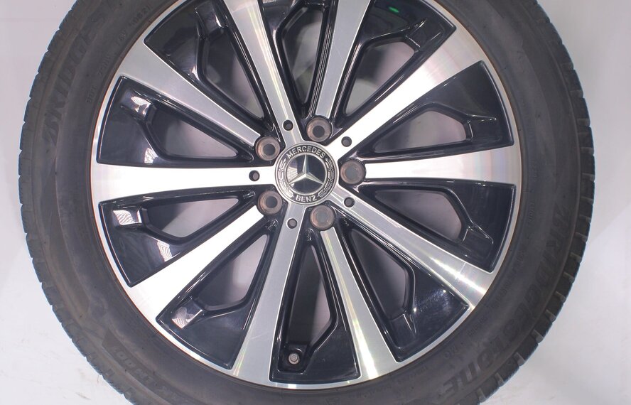 Mercedes Mercedes GLA H247 GLB X247 19 inch velgen Bridgestone Winterbanden Origineel