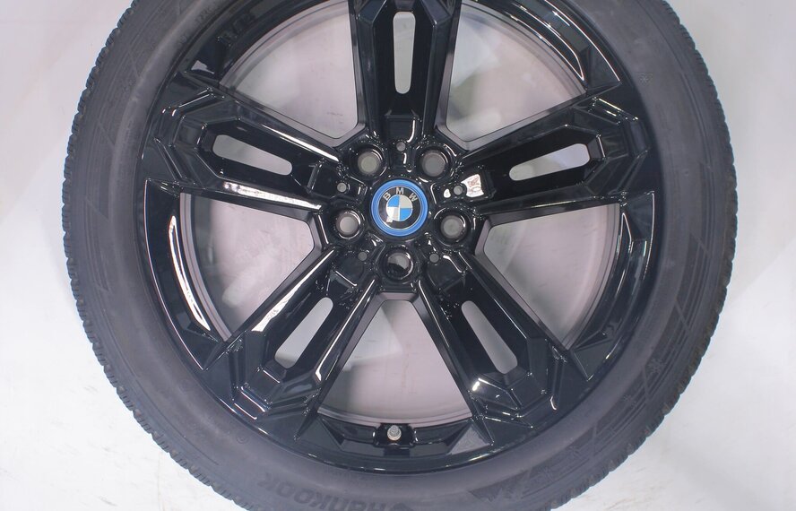 BMW BMW X1 iX1 U11 BEV X2 iX2 U10 1041M 19 inch velgen Hankook Winterbanden Origineel