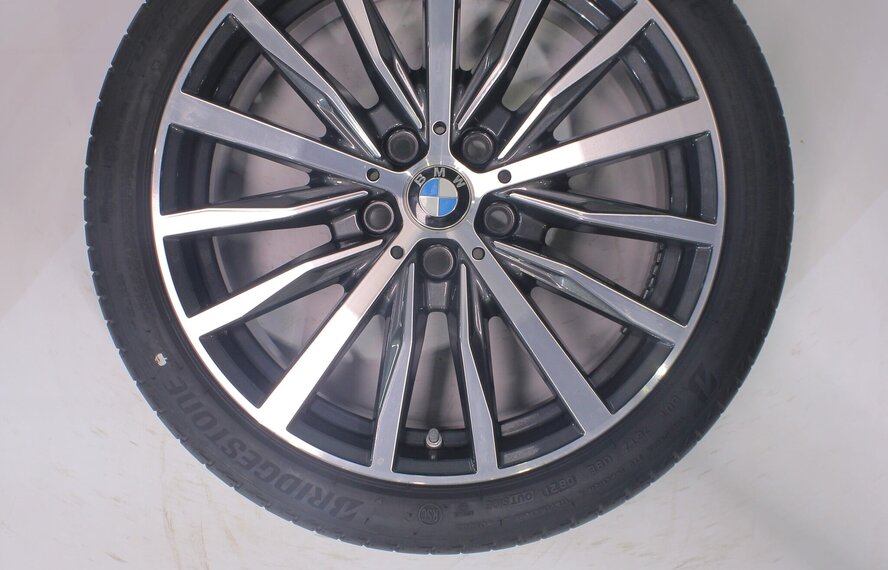 BMW BMW 1 2 serie F40 F44 2 serie Gran Coupe 488 18 inch velgen Bridgestone Runflat Zomerbanden Origineel