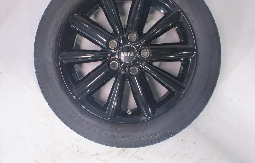 Mini Mini Cooper / S / One / Cabrio F55 F56 F57 508 16 inch velgen Dunlop Runflat Winterbanden Origineel