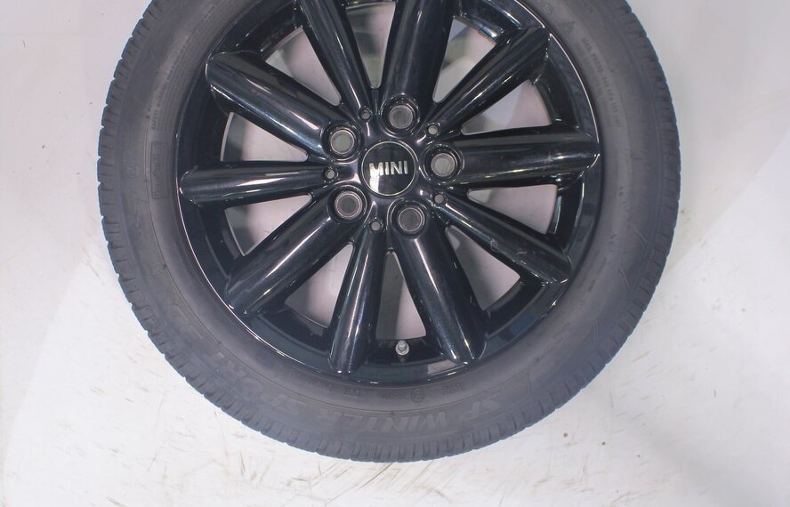 Mini Mini Cooper / S / One / Cabrio F55 F56 F57 508 16 inch velgen Dunlop Runflat Winterbanden Origineel