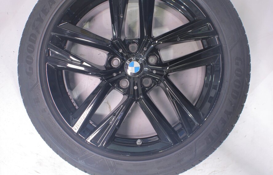 BMW BMW 4 serie i4 G26 853 18 inch velgen Goodyear Winterbanden Origineel