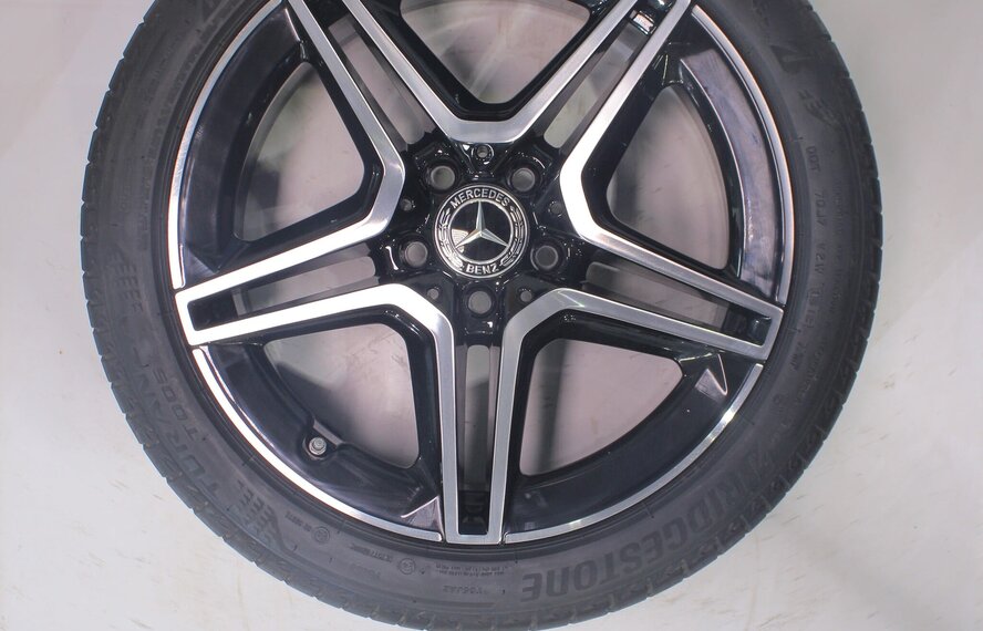 Mercedes Mercedes A B CLA Klasse W177 C118 W247 18 inch velgen Bridgestone Zomerbanden Origineel