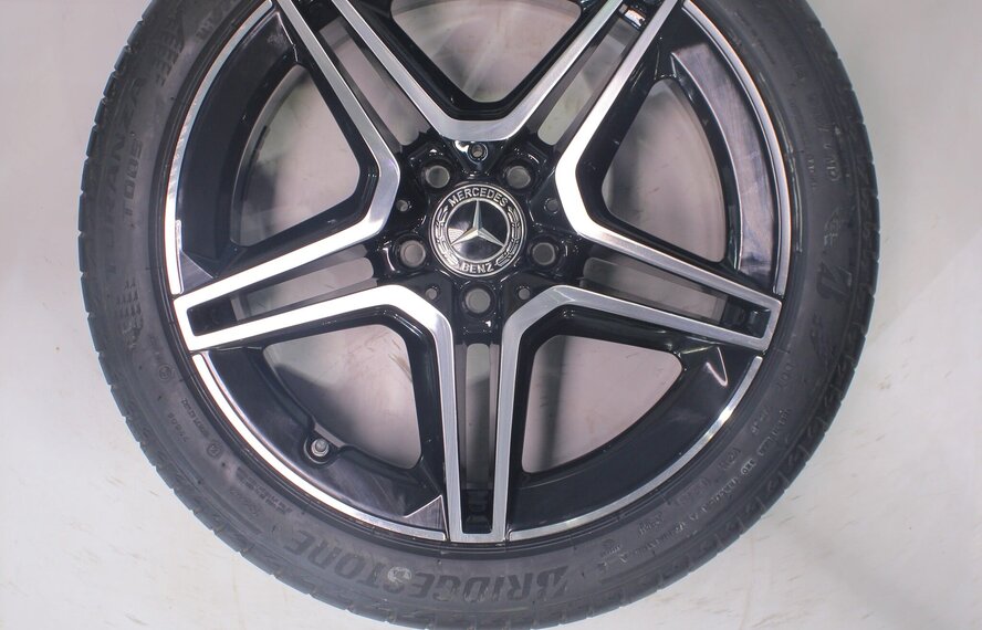 Mercedes Mercedes A B CLA Klasse W177 C118 W247 18 inch velgen Bridgestone Zomerbanden Origineel