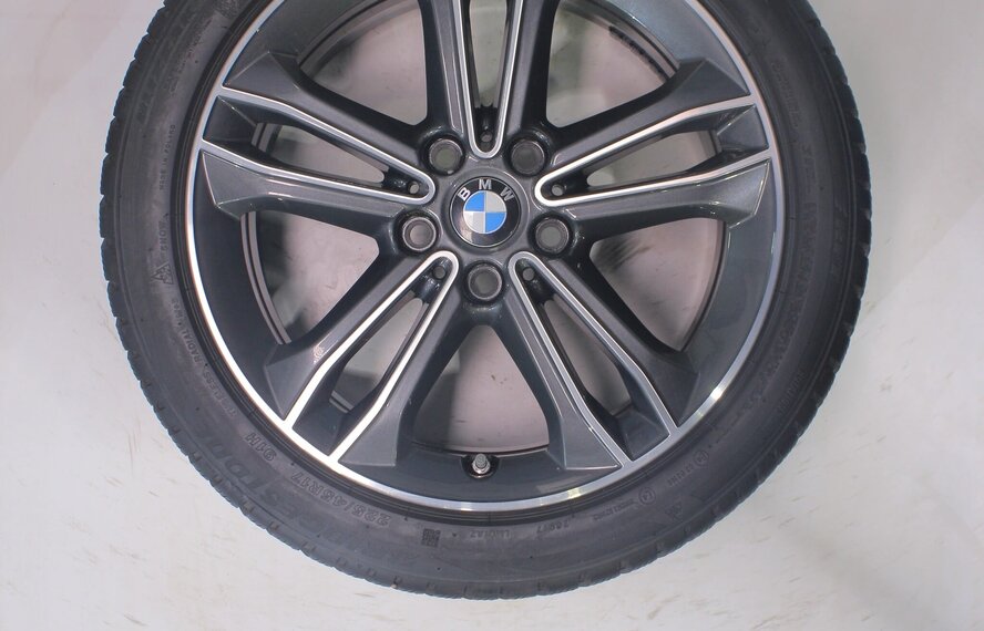 BMW BMW 1 2 serie F40 F44 2 serie Gran Coupe 549 17 inch velgen Bridgestone Runflat Winterbanden Origineel