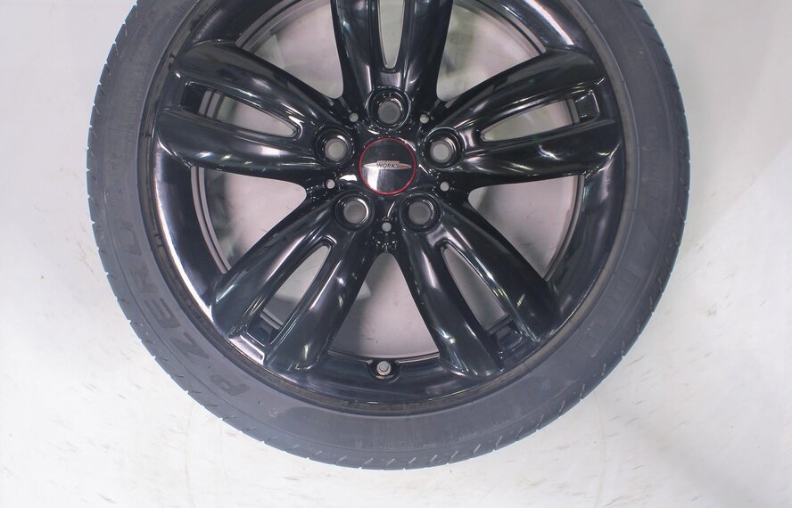 Mini Mini Cooper / S / One / Cabrio F55 F56 F57 JCW501 17 inch velgen Pirelli Zomerbanden Origineel