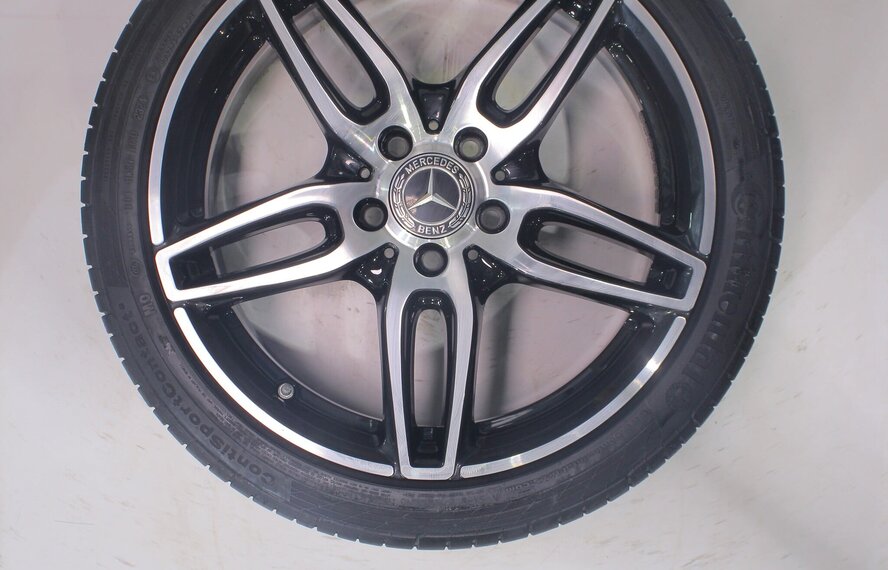 Mercedes Mercedes A B CLA Klasse W176 W117 W246 18 inch velgen Continental Zomerbanden Origineel