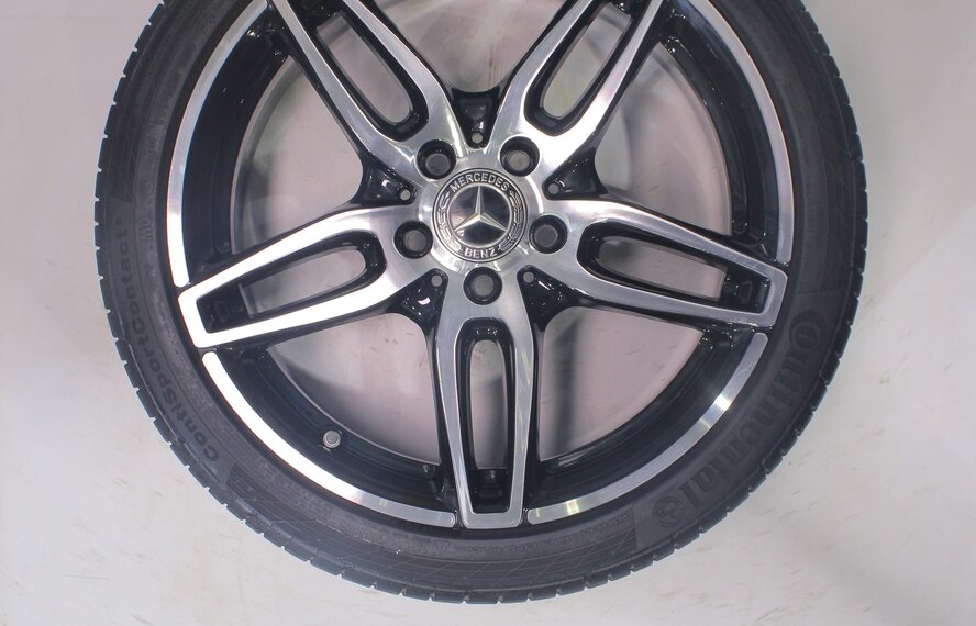 Mercedes Mercedes A B CLA Klasse W176 W117 W246 18 inch velgen Continental Zomerbanden Origineel