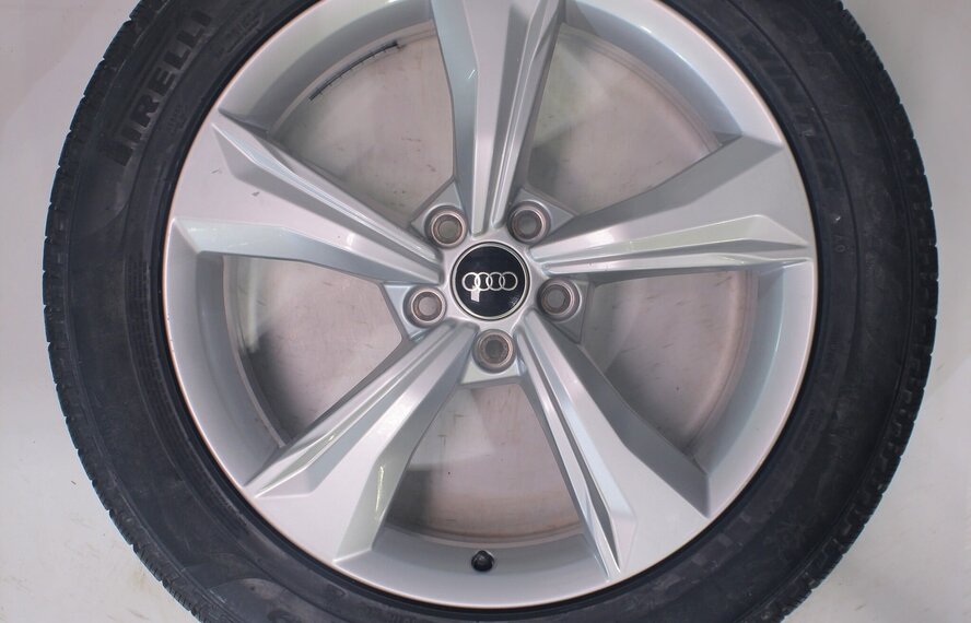 Audi Audi Q5 SQ5 80A 19 inch velgen Pirelli Winterbanden Nieuw Origineel