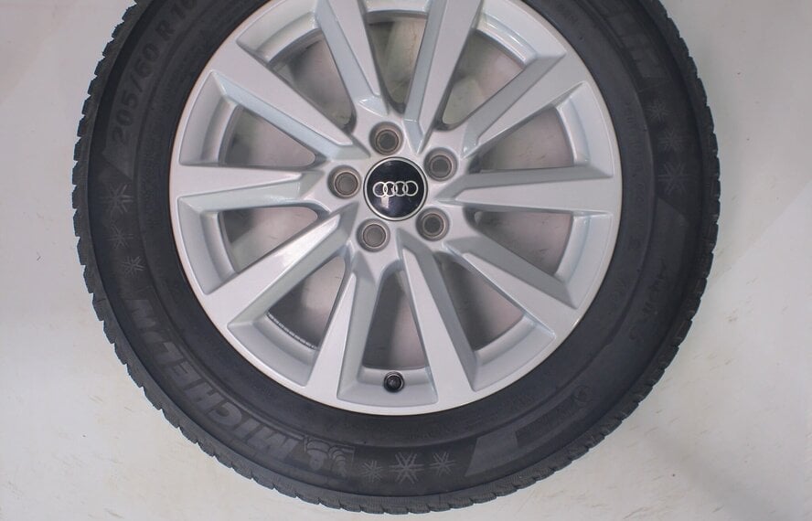 Audi Audi A1 8X 16 inch velgen Michelin Winterbanden Origineel