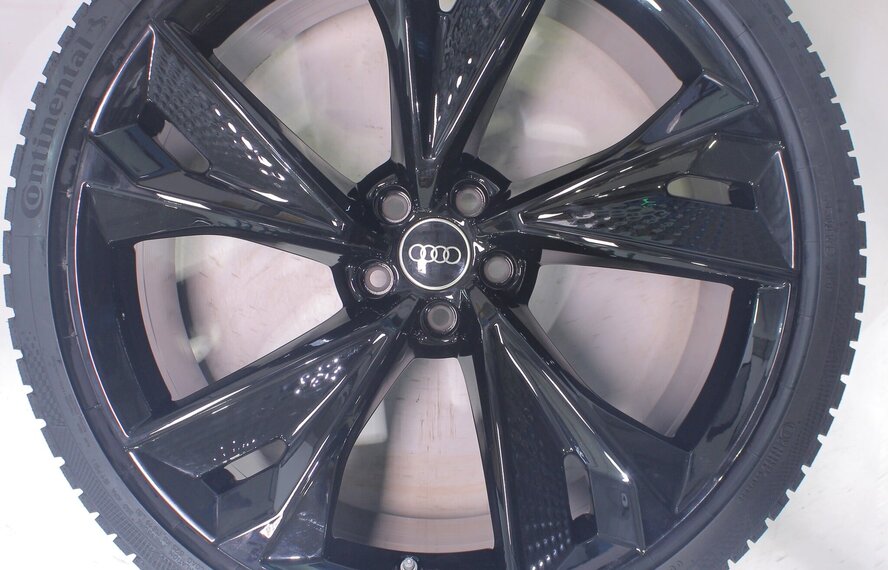 Audi Audi RS6 22 inch velgen Continental Winterbanden Nieuw Origineel