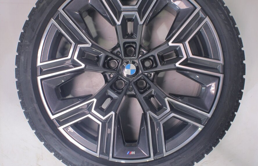BMW BMW 5 serie i5 G60 G61 940M 20 inch velgen Pirelli Winterbanden Nieuw Origineel