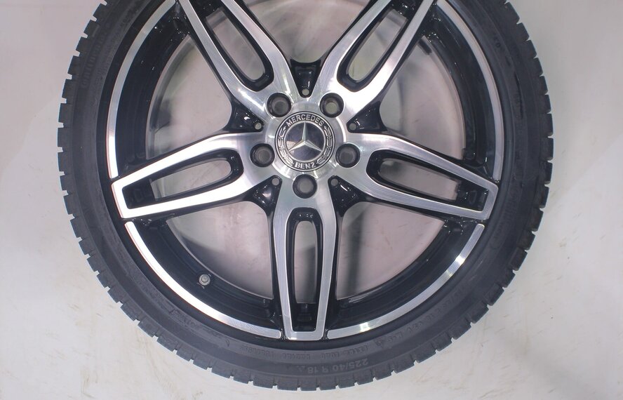 Mercedes Mercedes A B CLA Klasse W176 W117 W246 18 inch velgen Continental Winterbanden Origineel