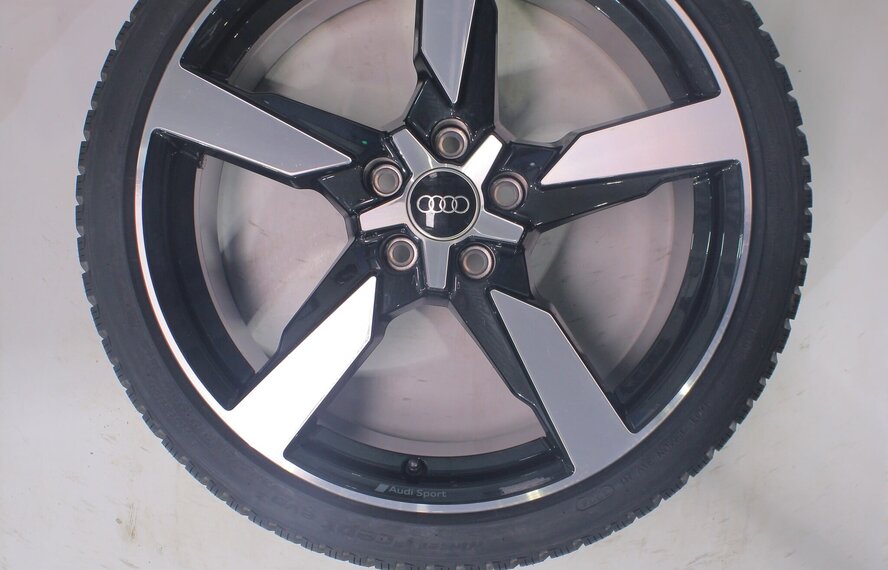 Audi Audi TT 8S 19 inch velgen Hankook Winterbanden Nieuw Origineel